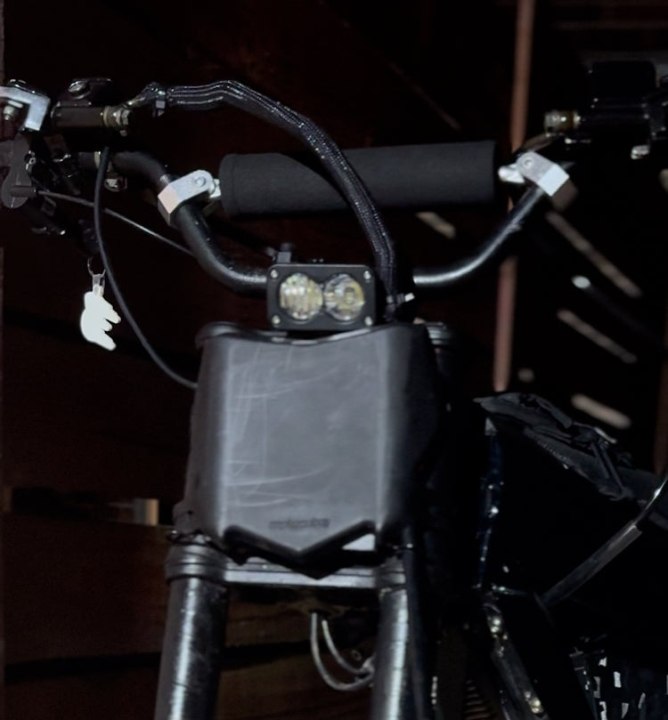 Battery Pack Powered Baja Light